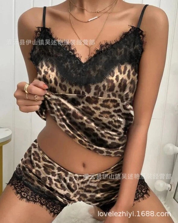 Ladies Eyelashes Lace Decorative Prints Satin Suspenders Sleepwear Loungewear
