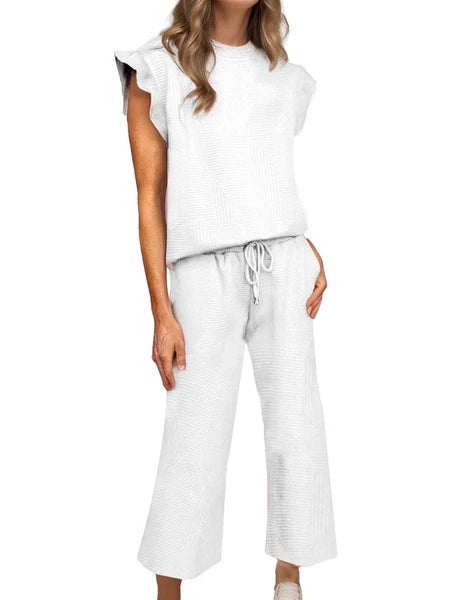 Women Ruffle Sleeve Top and Loose Cropped Pants Set